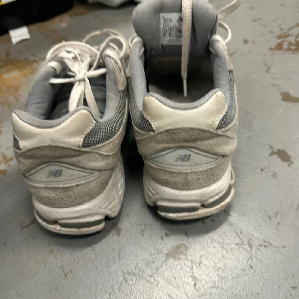 New Balance‎ 2002R Steel Grey M2002RST Mens 11 Womens 12.5 Running Shoes